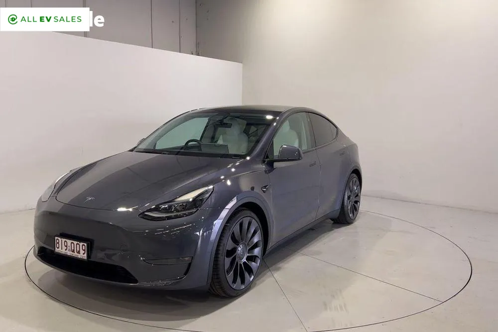 2023 Tesla Model Y, photo 4