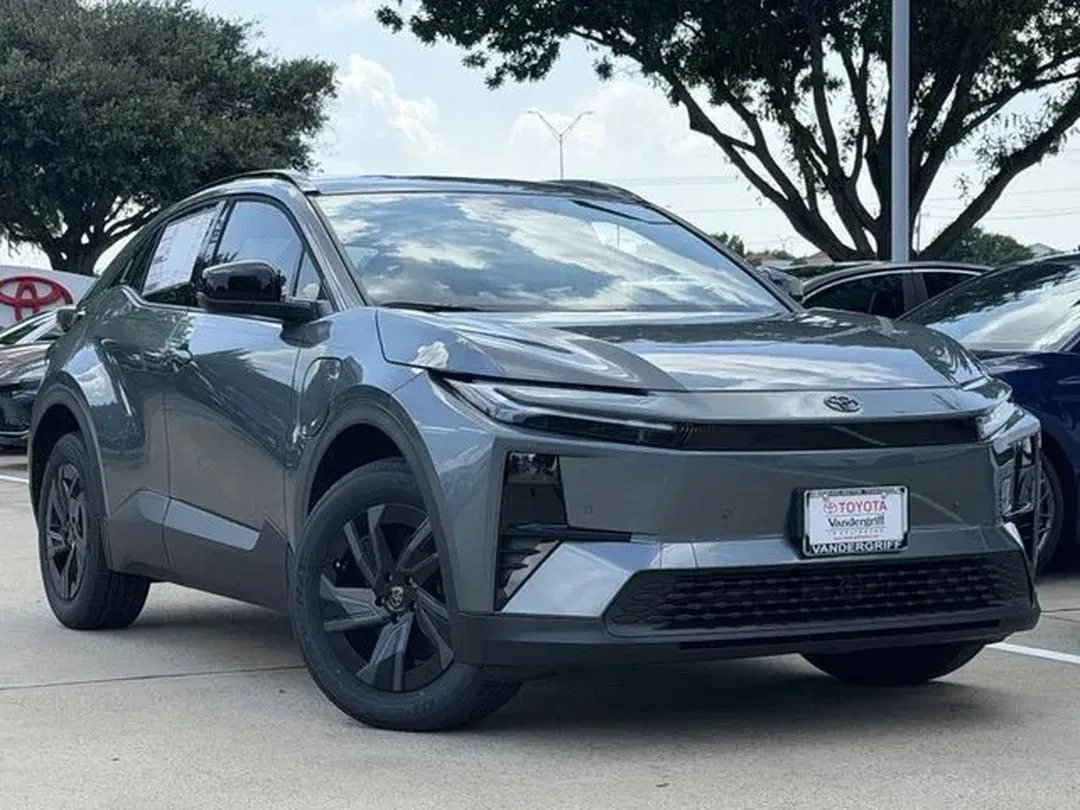 2026 Toyota Urban Cruiser Hyryder, photo 2