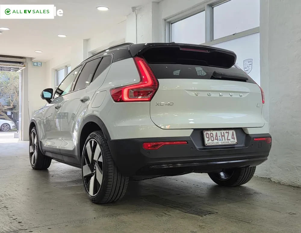 2023 Volvo XC40, photo 4