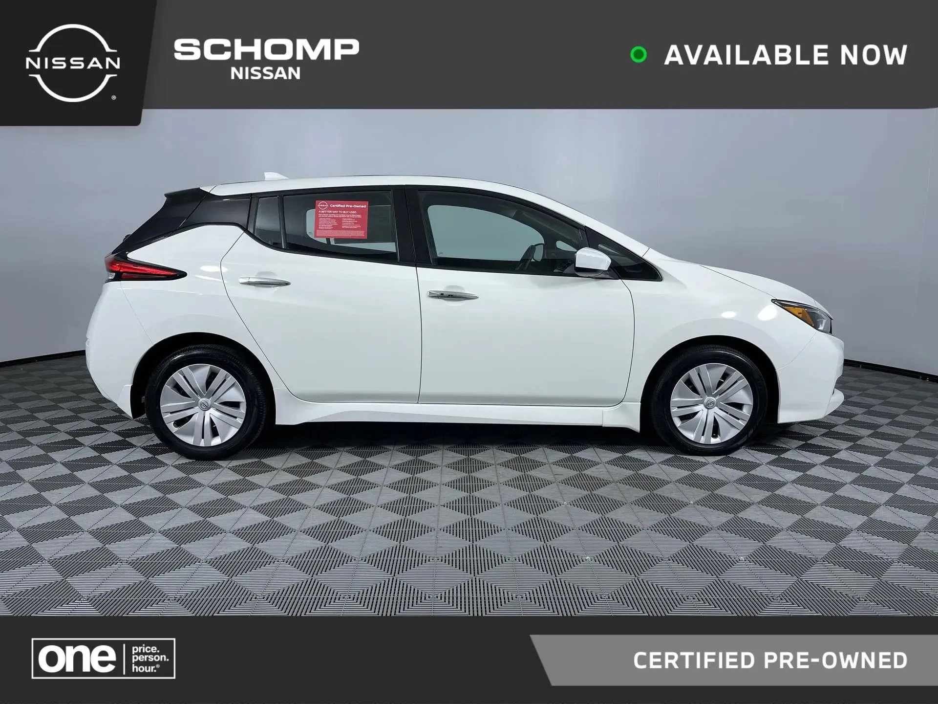 2025 Nissan LEAF S