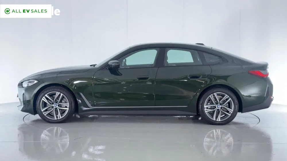 2024 BMW i4, photo 4