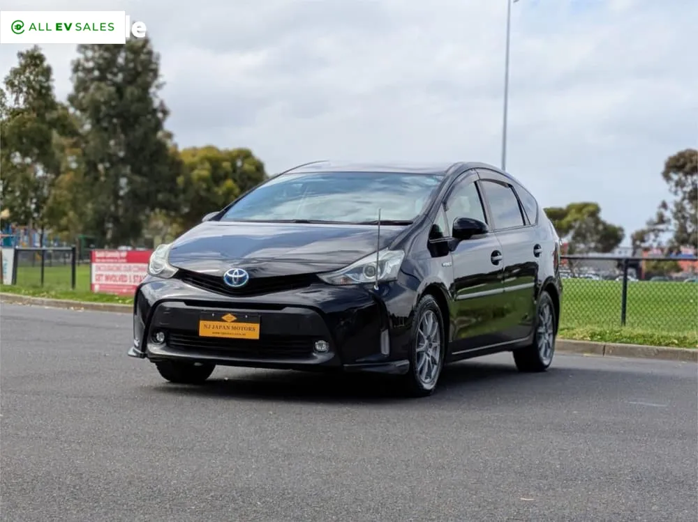 2015 Toyota Prius, photo 3