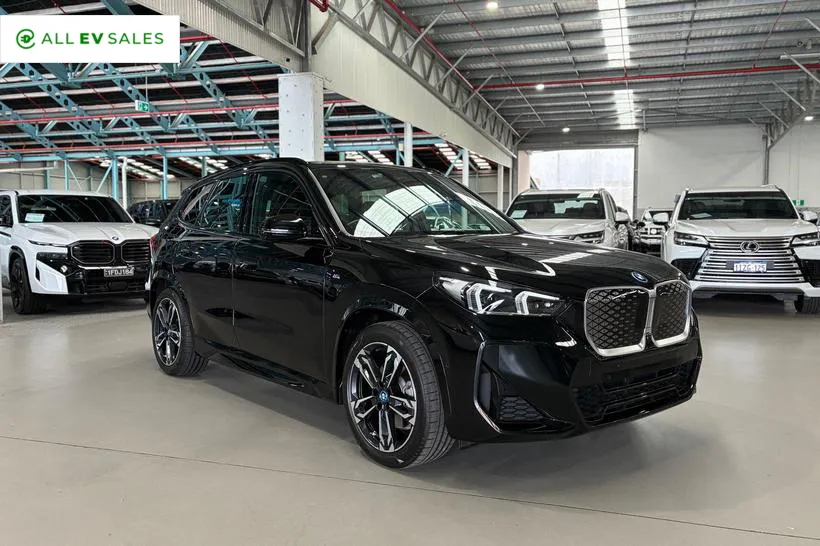 2024 BMW IX1 Xdrive30 M Sport