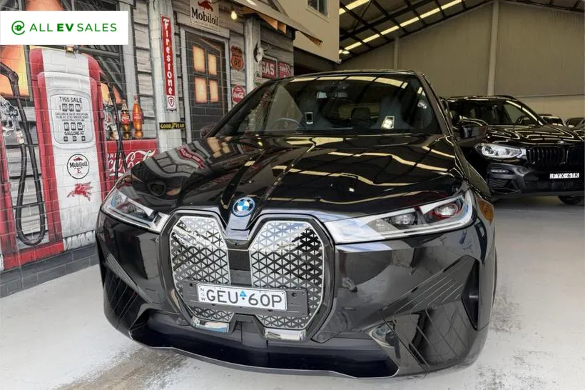 2022 BMW IX M60
