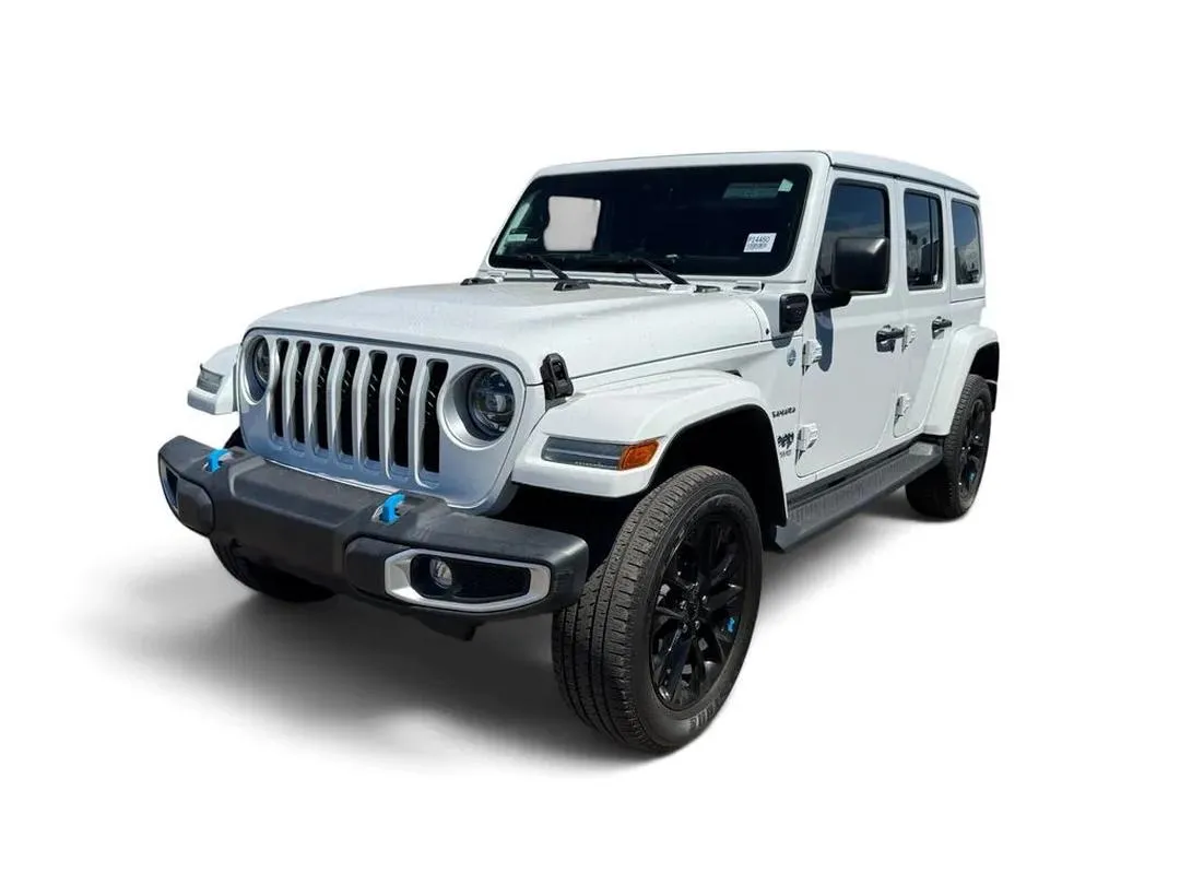 2022 Jeep Wrangler, photo 2