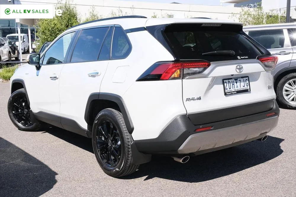 2025 Toyota RAV4, photo 4