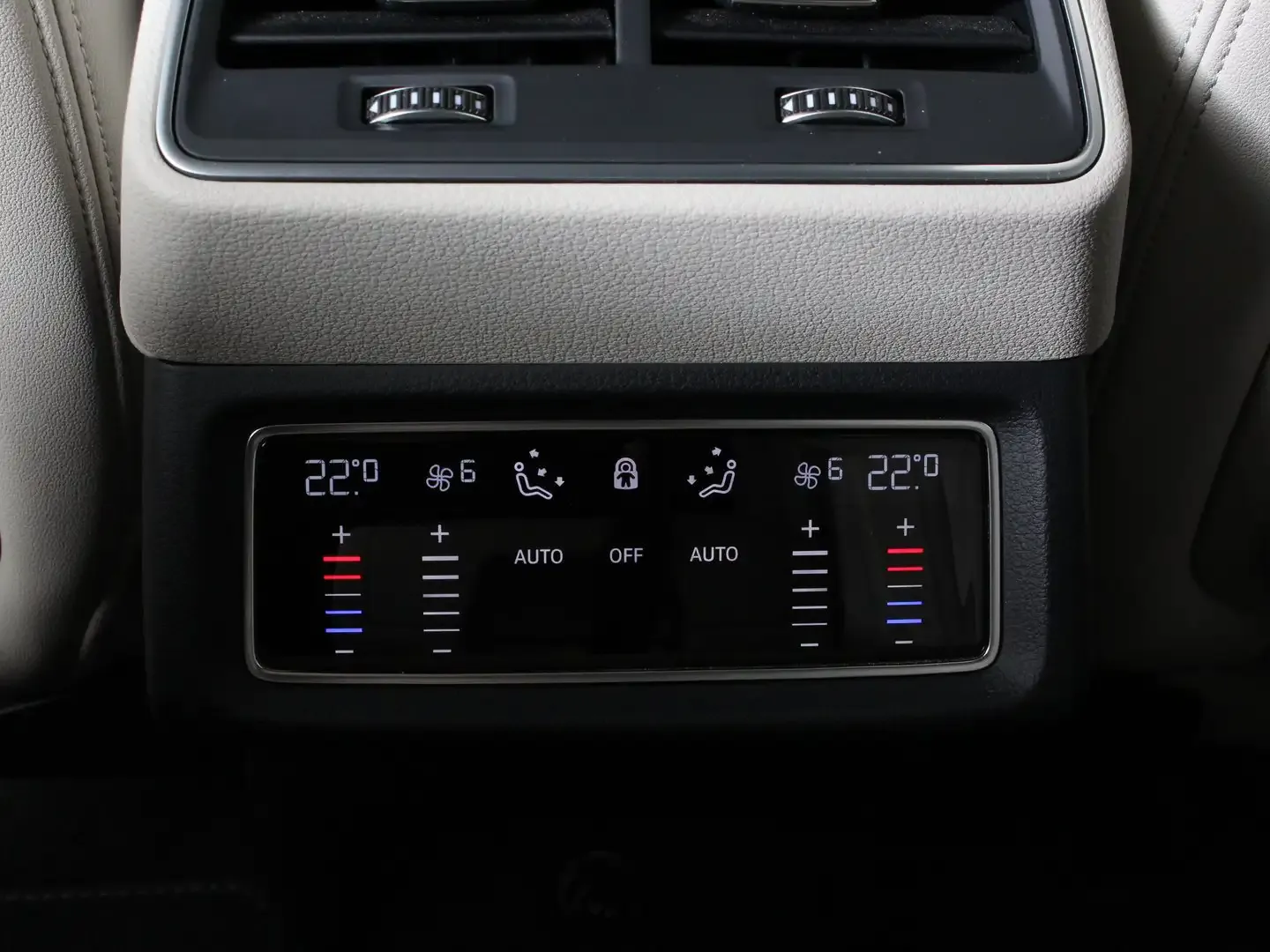 2018 Audi e-tron, photo 5
