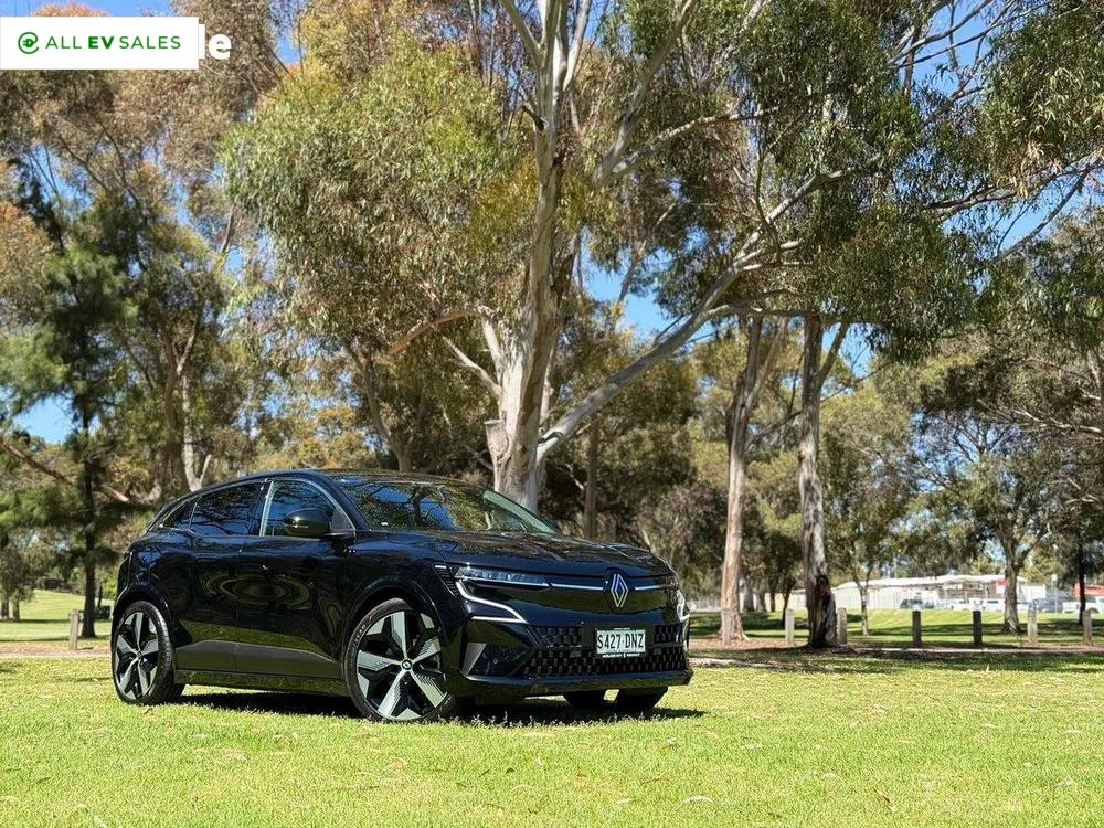 2022 Renault Megane E-Tech, photo 2