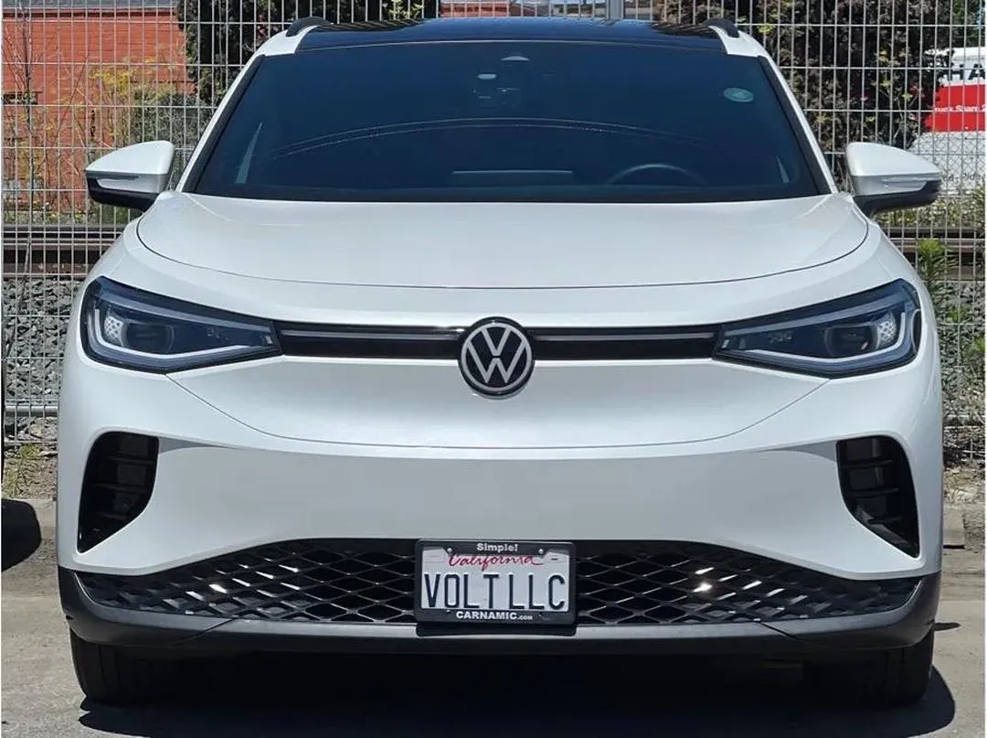 2023 Volkswagen Passat, photo 2