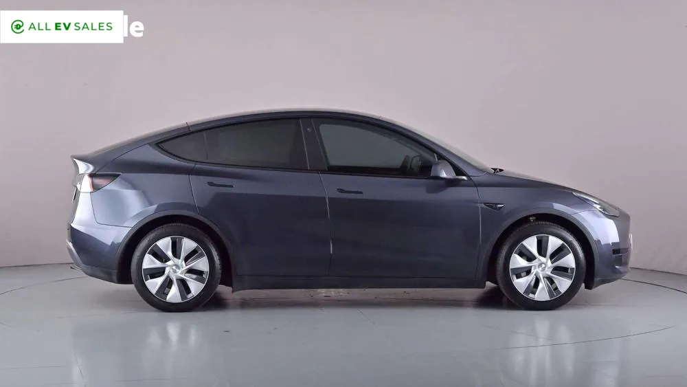 2023 Tesla Model Y, photo 3