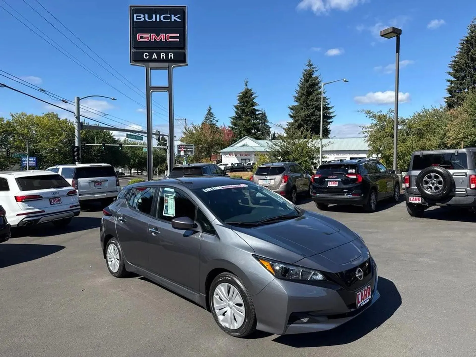 2025 NISSAN Leaf S