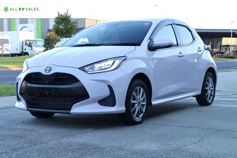 2022 Toyota Yaris, photo 2