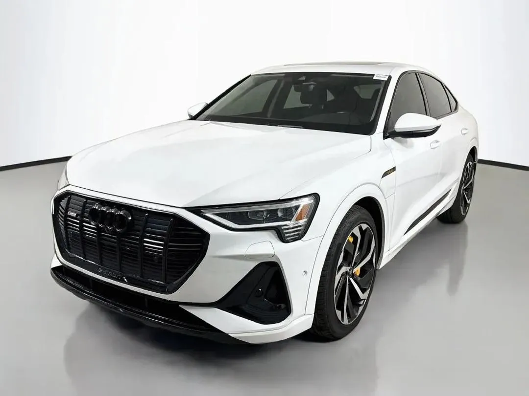 2022 Audi Q4 e-tron, photo 3