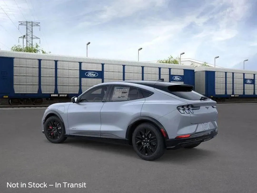 2025 Ford Mustang Mach-E, photo 5