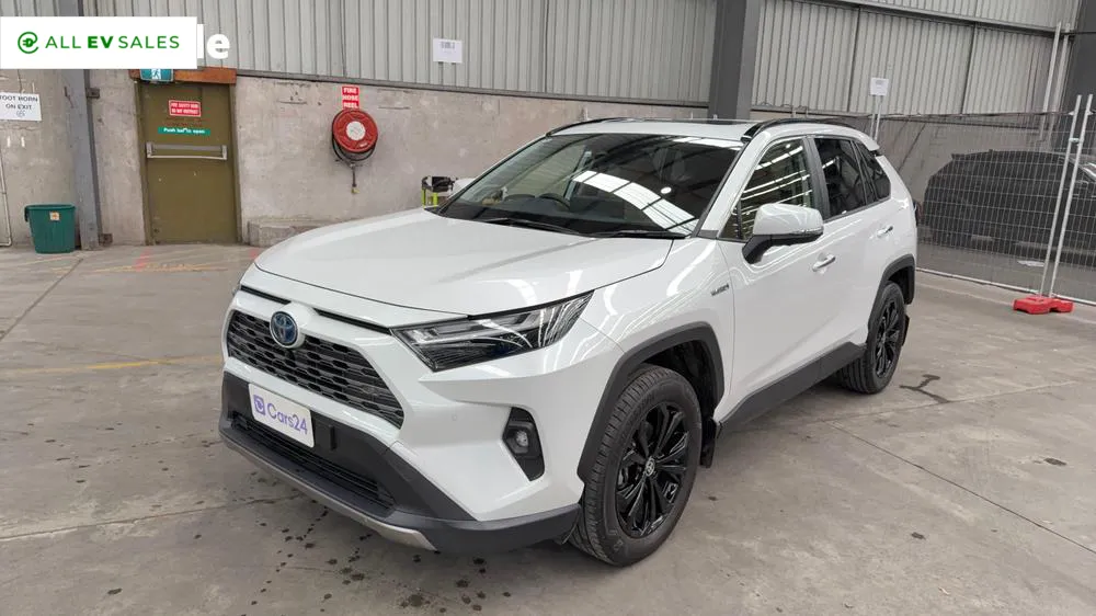 2024 Toyota RAV4, photo 3