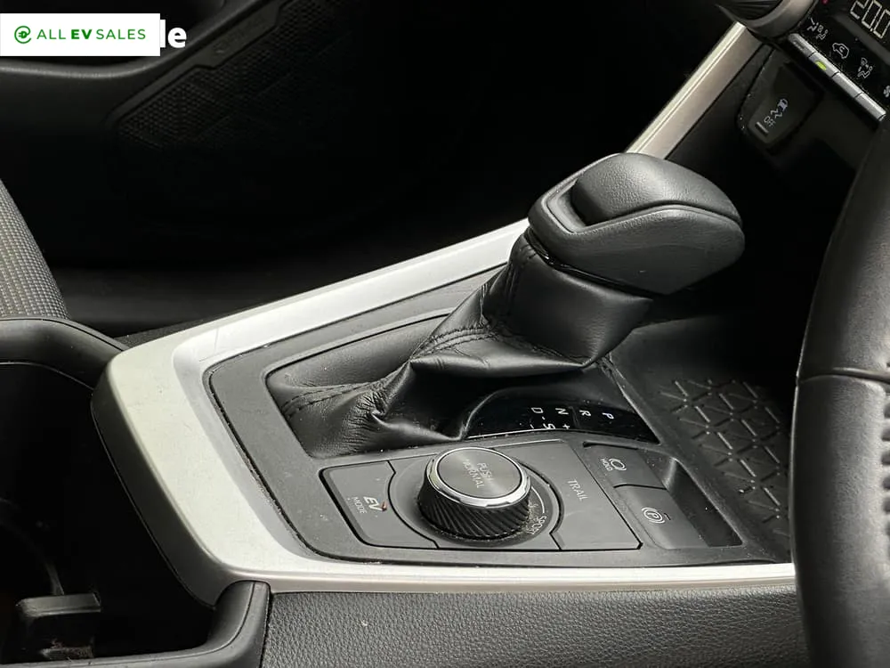 2022 Toyota RAV4, photo 3