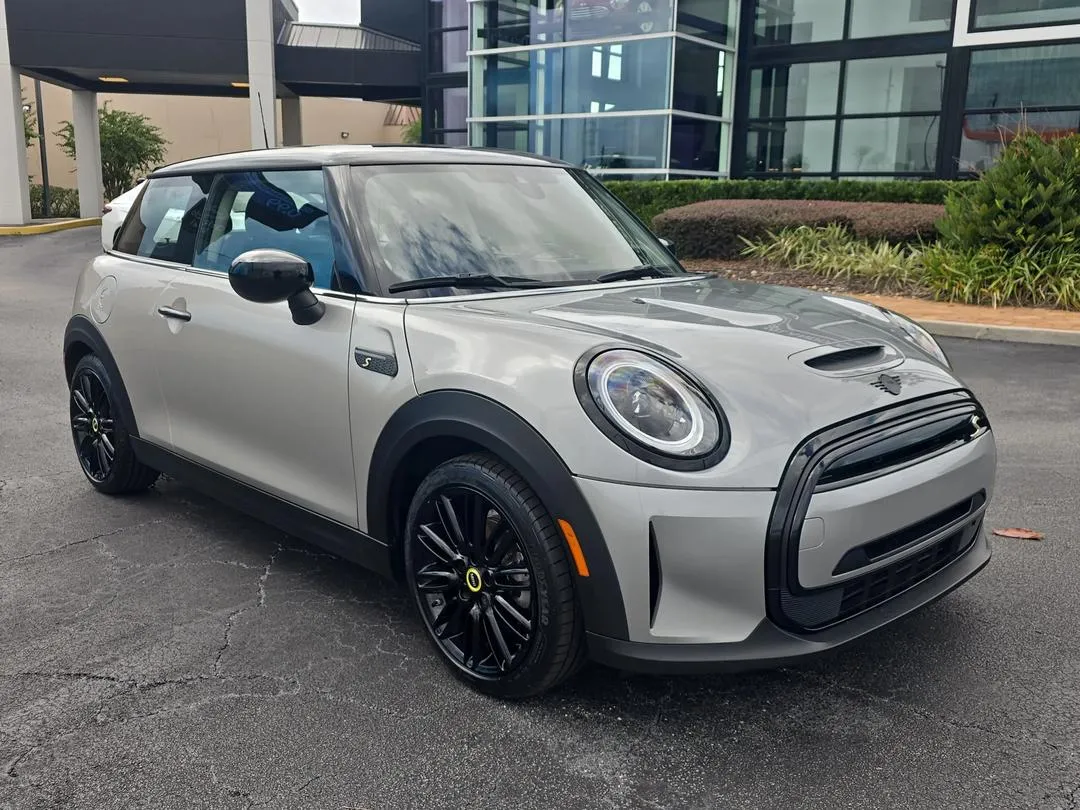 2024 Mini Cooper SE Countryman, photo 2
