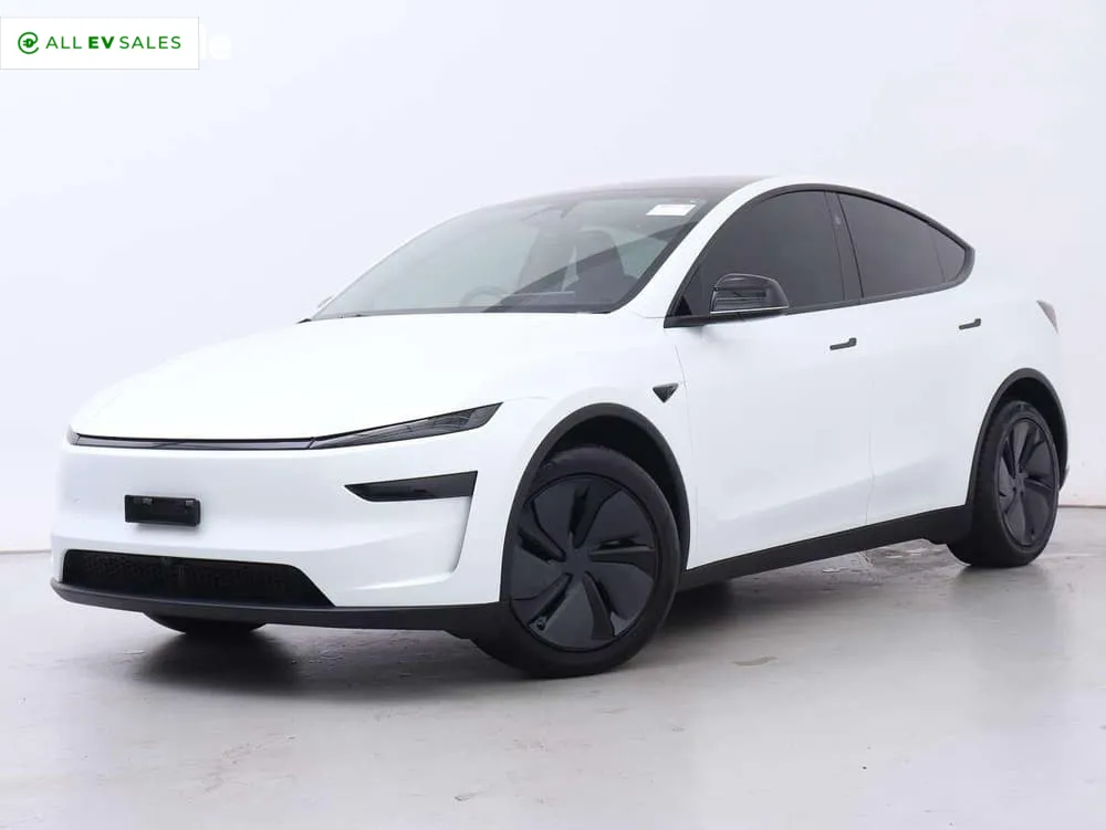 2025 Tesla Model Y, photo 3
