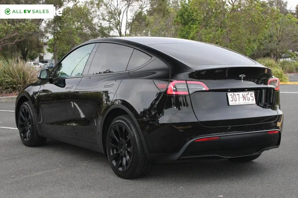 2023 Tesla Model Y, photo 4