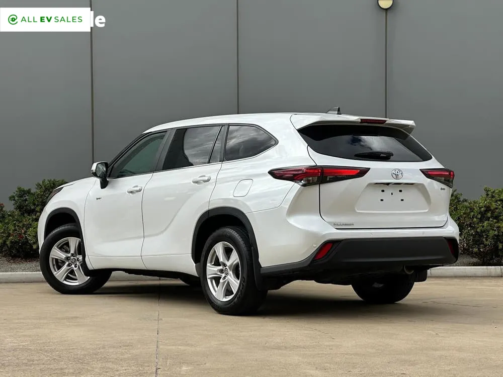 2025 Toyota Kluger, photo 2