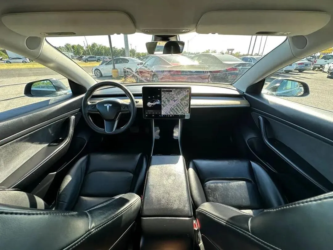 2020 Tesla Model Y, photo 2