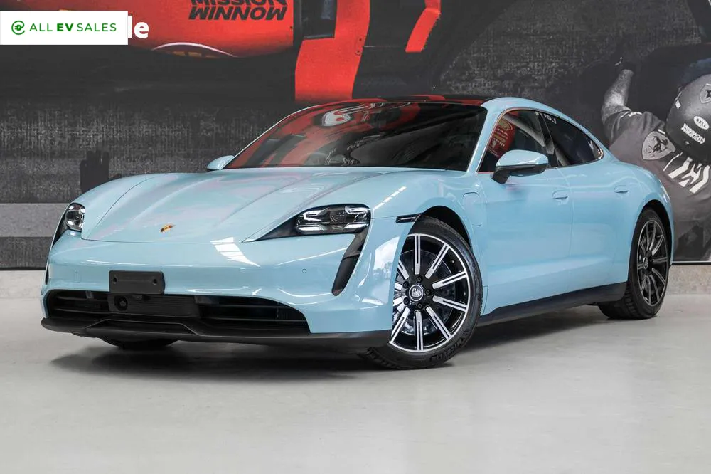 2021 Porsche Taycan, photo 4