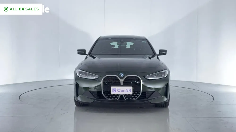 2024 BMW i4, photo 2