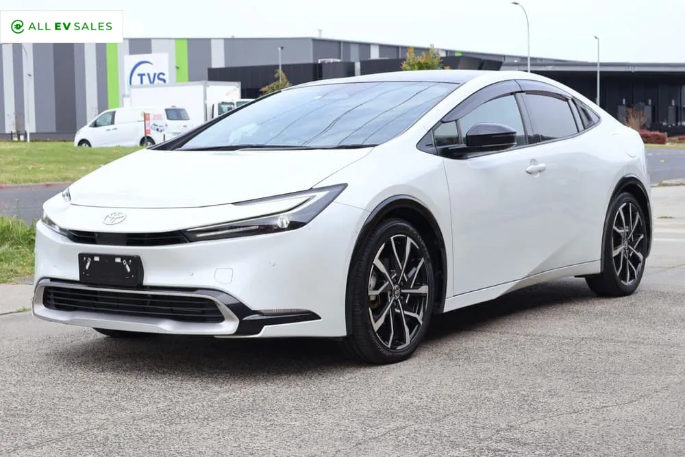 2023 Toyota Prius, photo 2