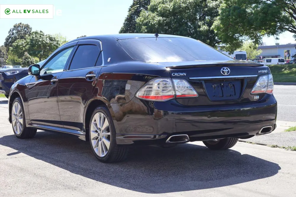2009 Toyota Crown, photo 4