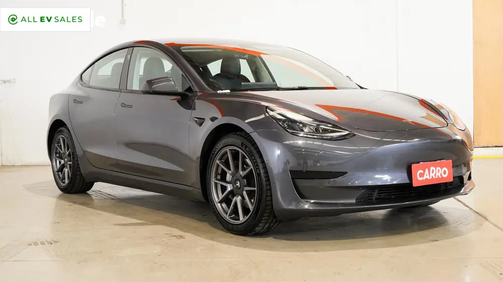 2023 Tesla Model 3, photo 4