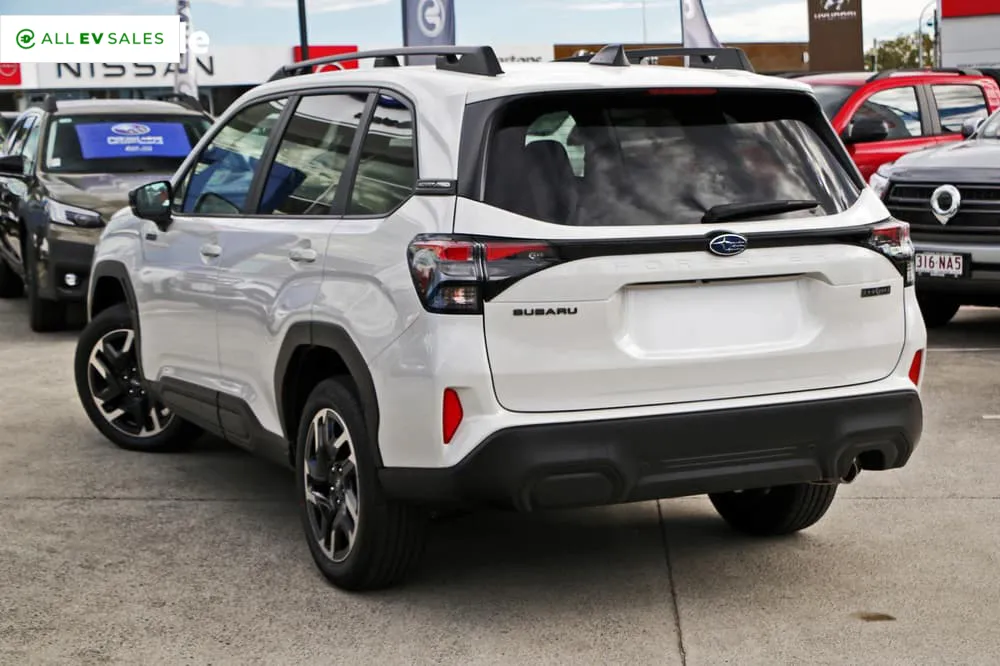 2025 Subaru Forester, photo 2