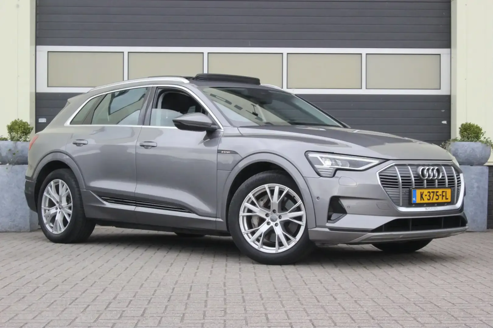 2018 Audi e-tron, photo 5