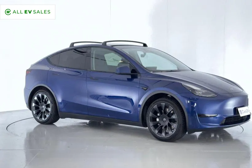 2024 Tesla Model Y Rear-Wheel Drive