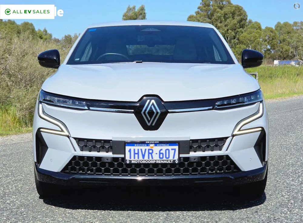 2022 Renault Megane E-Tech, photo 3