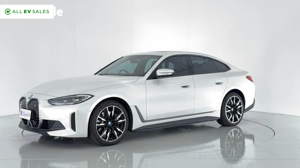 2023 BMW i4, photo 3