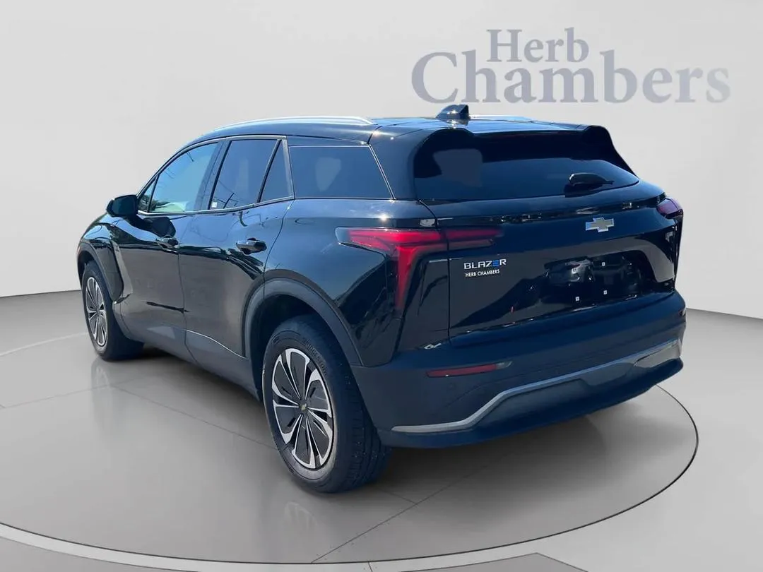 2024 Chevrolet Blazer EV, photo 3