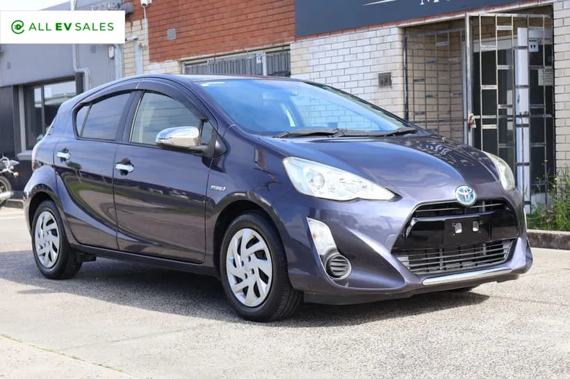 2015 Toyota Aqua