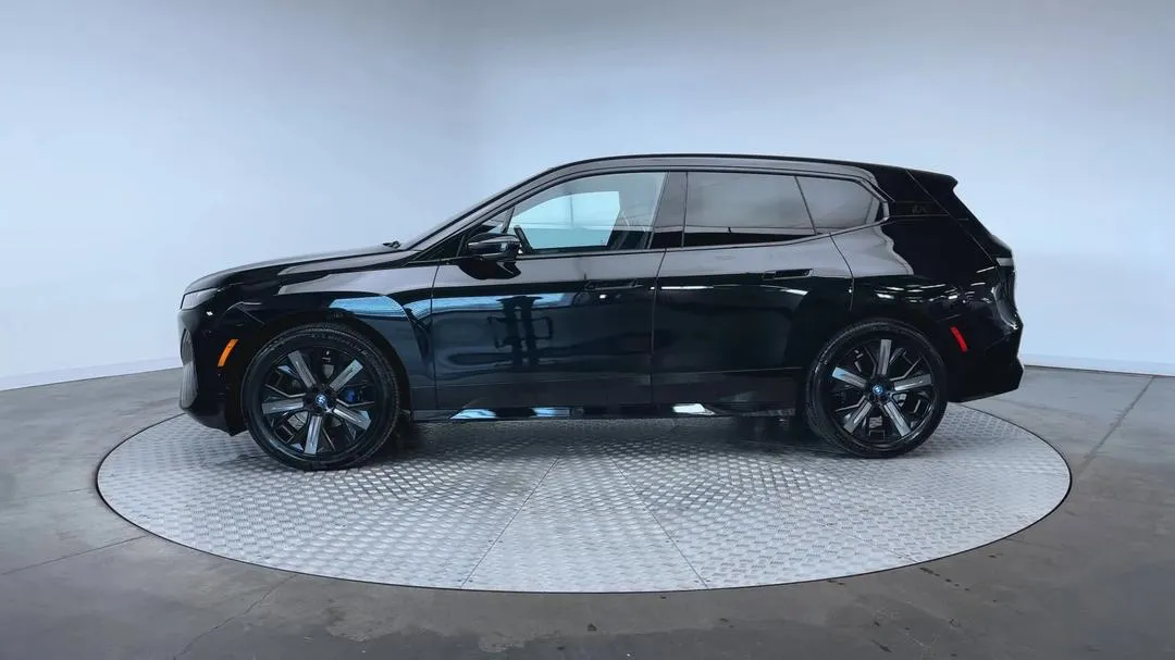 2024 BMW iX, photo 5
