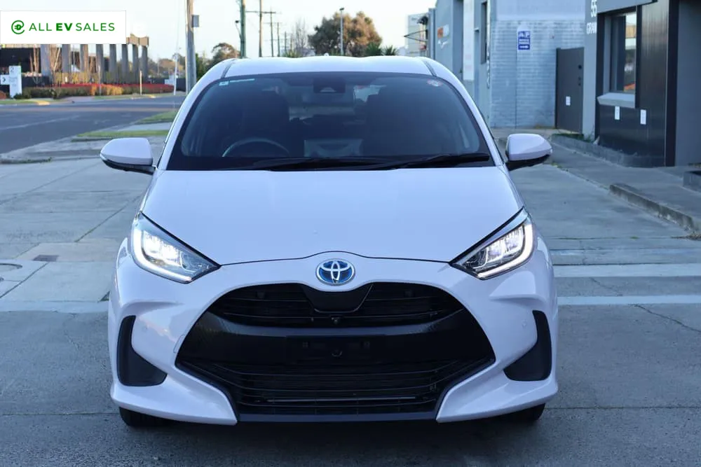 2022 Toyota Yaris, photo 3