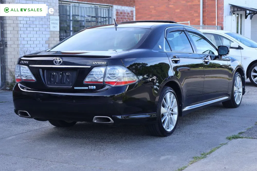 2009 Toyota Crown, photo 3