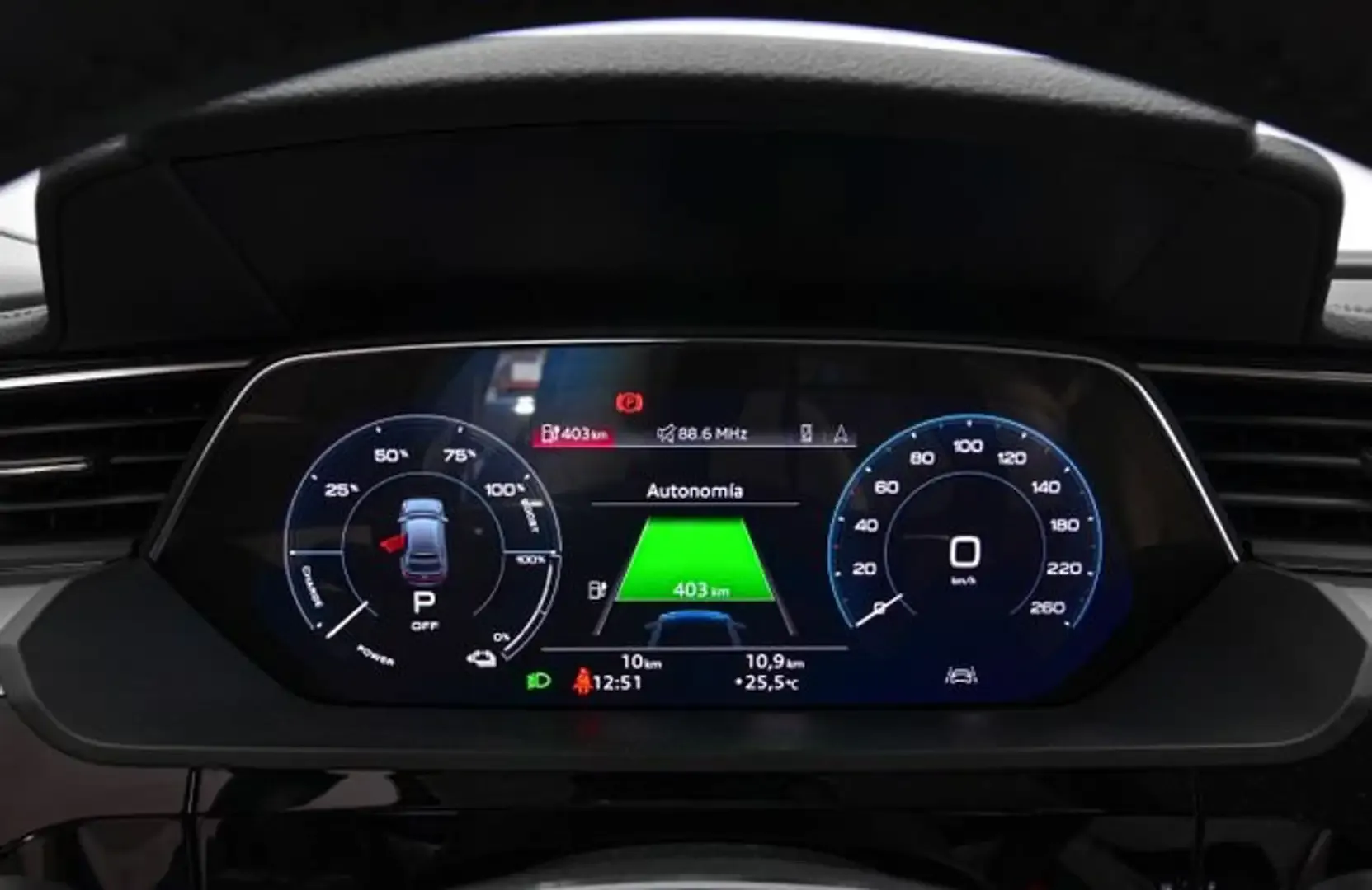 2018 Audi e-tron, photo 5
