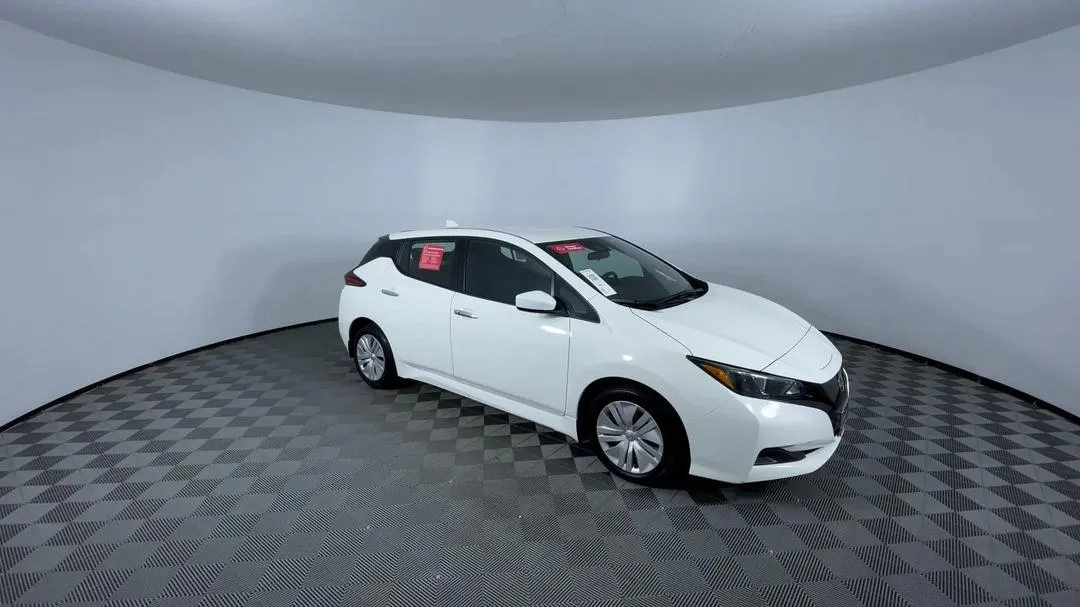 2025 Nissan Townstar, photo 2
