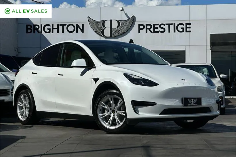 2022 Tesla Model Y Rear-Wheel Drive
