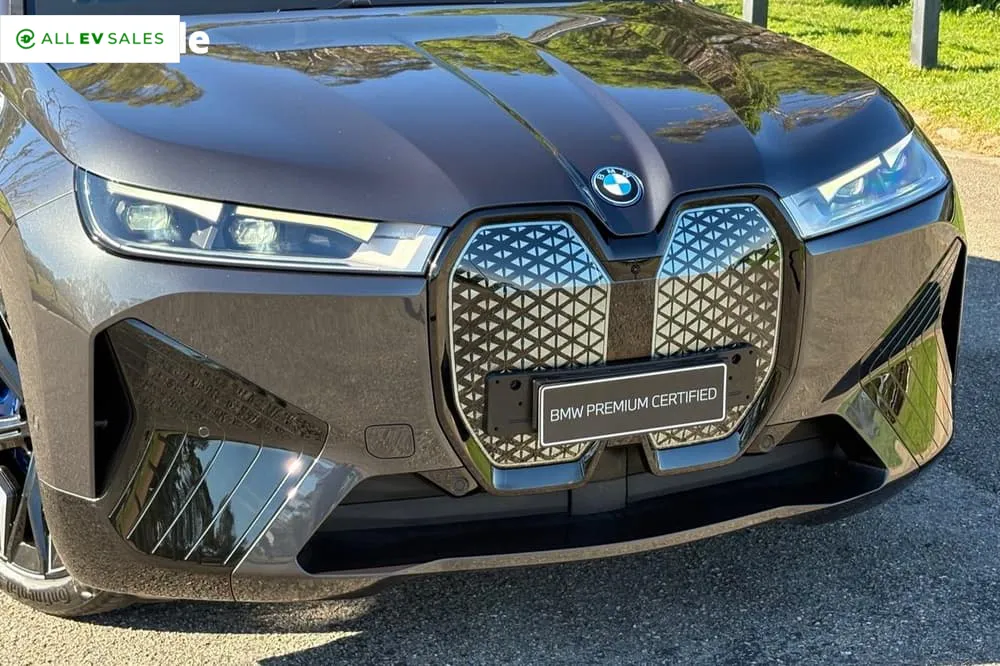 2026 BMW iX, photo 4