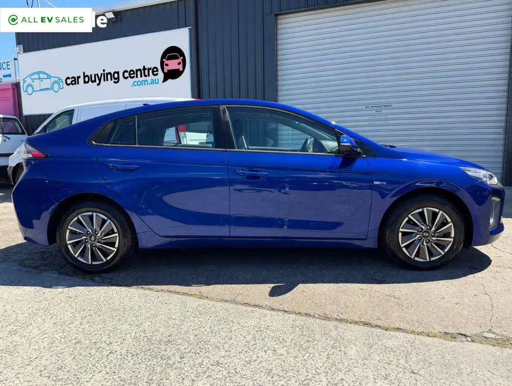 2027 Hyundai Ioniq, photo 2
