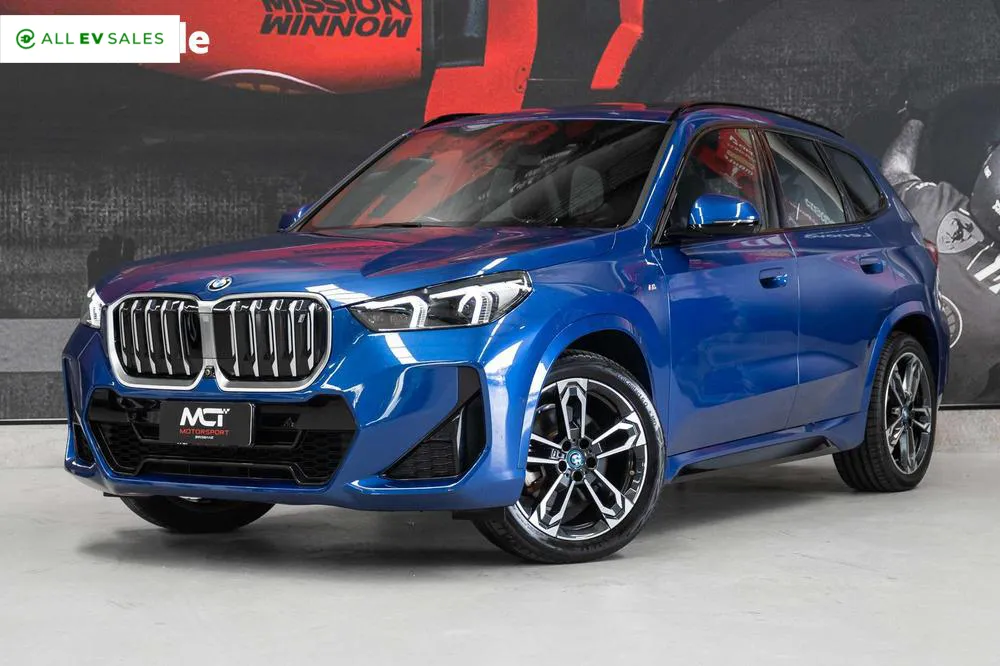 2023 BMW iX1, photo 4